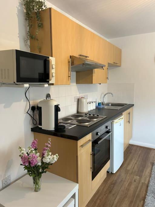 31 Canal Apartments, Canal View -Temple Meads Bristol Eksteriør bilde